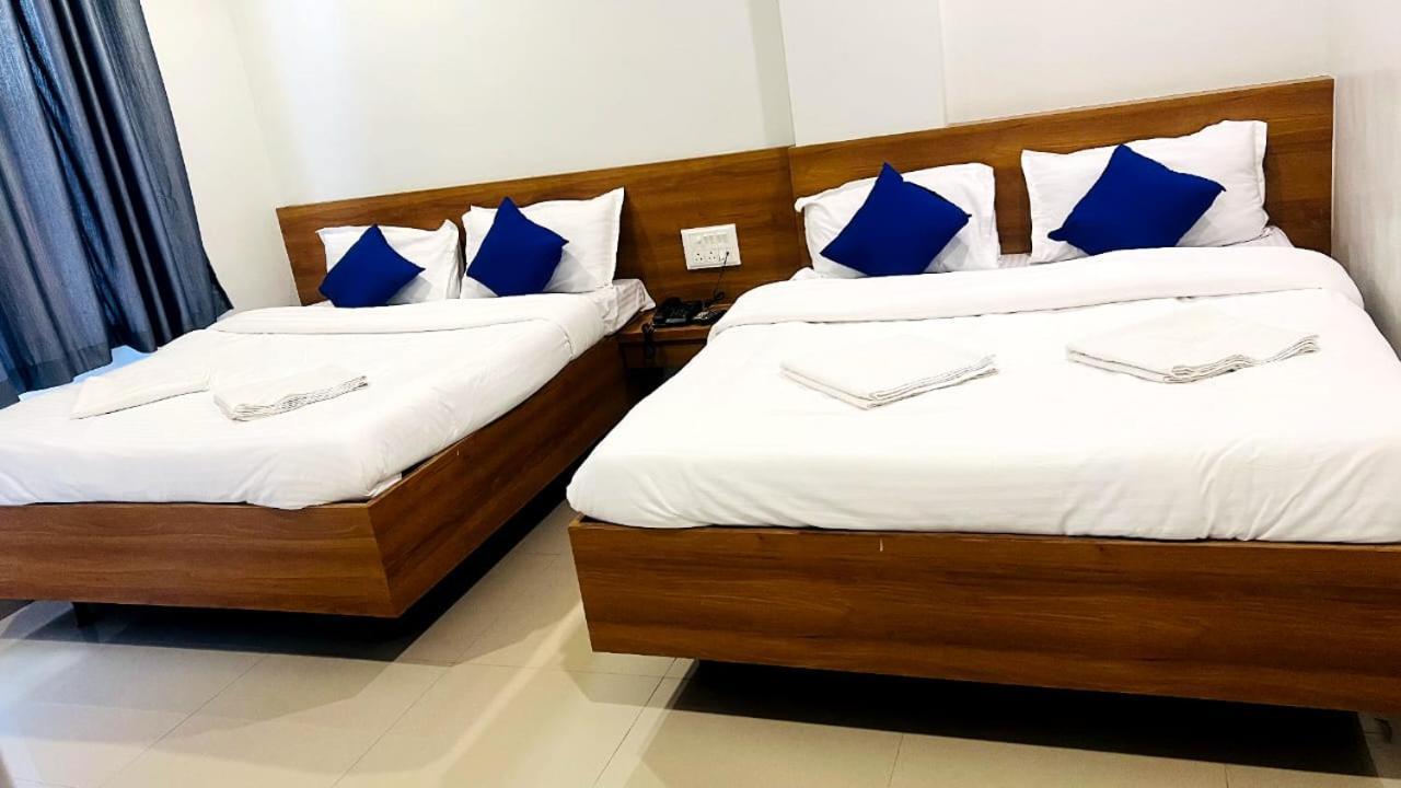 Hotel Sai Smruti Shirdi Exterior foto